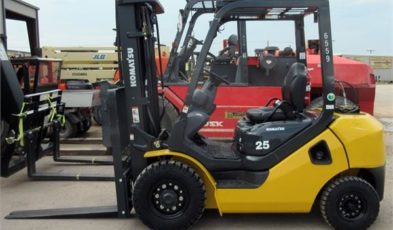 2012 Komatsu FD25T-16 (2)